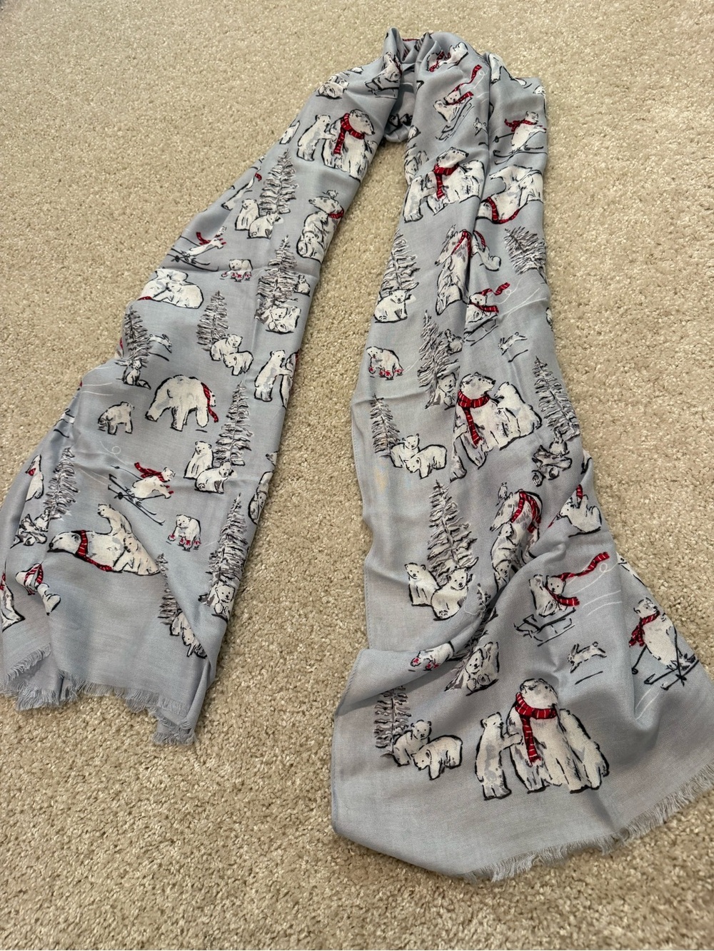 Vera Bradley Women’s Playful Penguins Scarf/Wrap NWOT